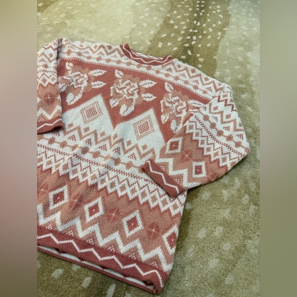 Adele Knitwear vintage white pink rose knit sweater women’s size large - Picture 3 of 6